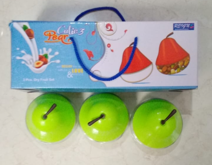 Cutie3 Pear 3 Pcs. Dry Fruit Set