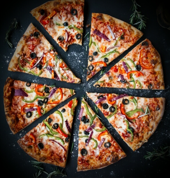 Special Family Pizza Exotica Pure Veg.